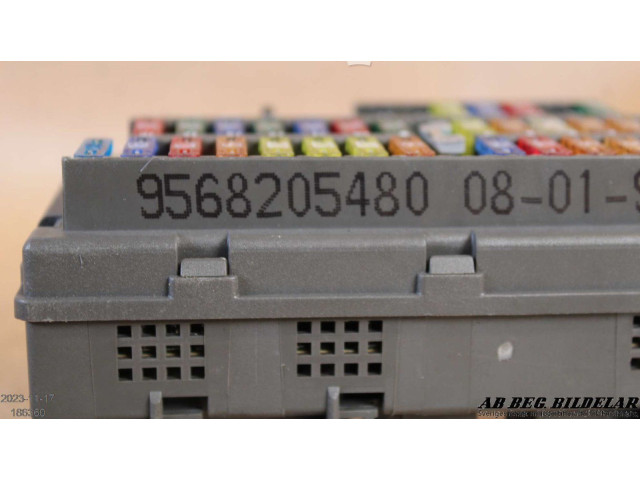 Pojistková skříňka 9568205480 Citroen Berlingo 2000
