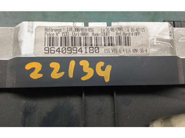 Панель приборов 9640994180, 6104E0   Citroen Saxo       