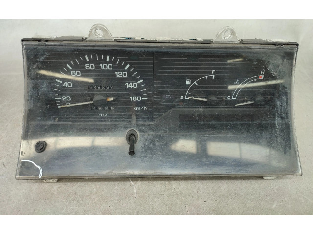 Přístrojová deska Toyota Hiace (H50, H60, H70) 1988 ACRILICO, ESTALADO