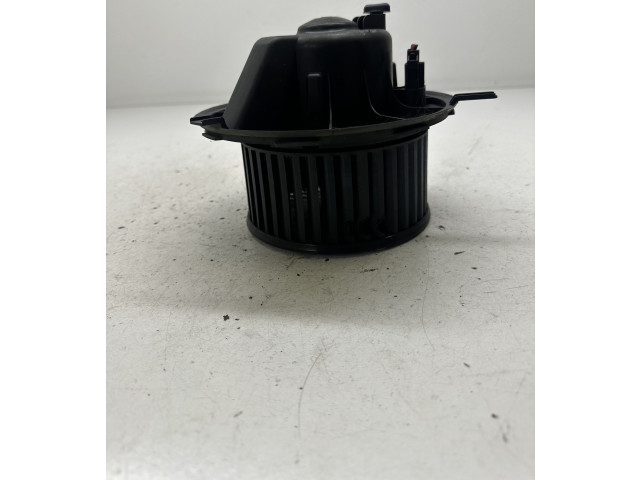 Вентилятор печки    1K1819015   Volkswagen Touran I