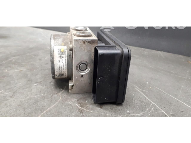 Блок АБС 10.0915-1446.3   Dacia  Dokker  2012 -  года