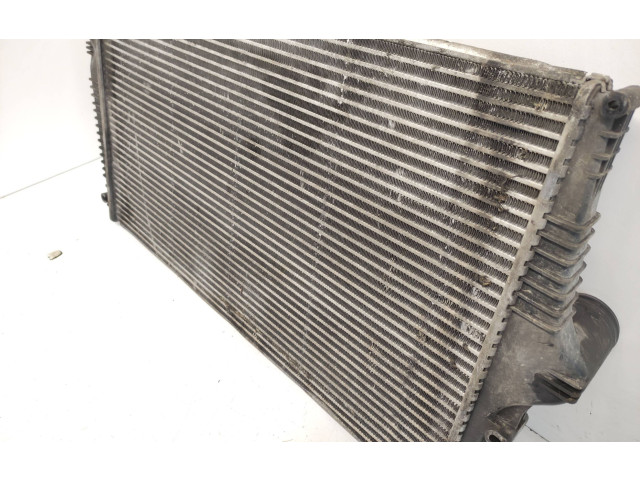 Радиатор интеркулера 30741579   Volvo XC90   для двигателя D5244T4