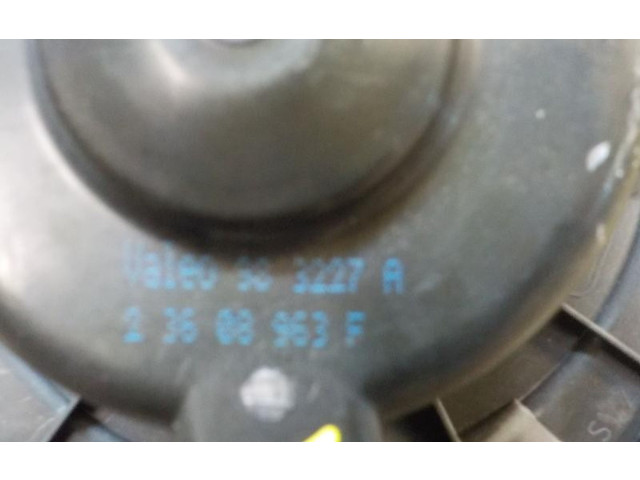 Вентилятор печки Volkswagen Golf SportWagen