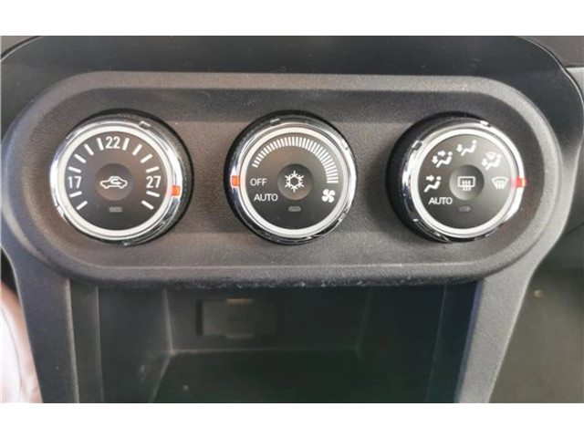 Блок управления климат-контролем    Mitsubishi Lancer
