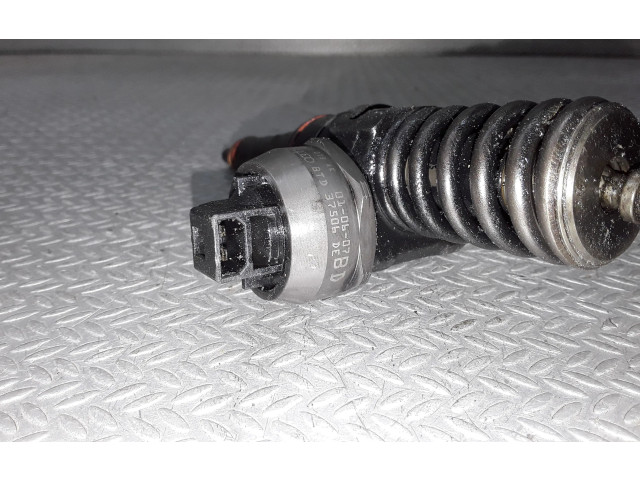 Форсунка 038130073AK Ford Galaxy -