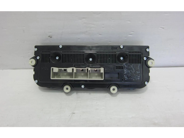 Блок управления климат-контролем    Volkswagen Golf Plus