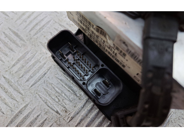 Блок АБС P52128675AA, 56044240AA Jeep Cherokee III KJ 2001 - 2008 года