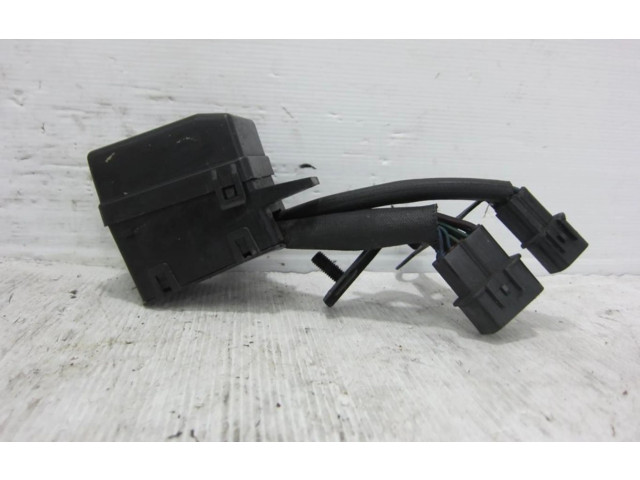 Блок предохранителей Mitsubishi L200