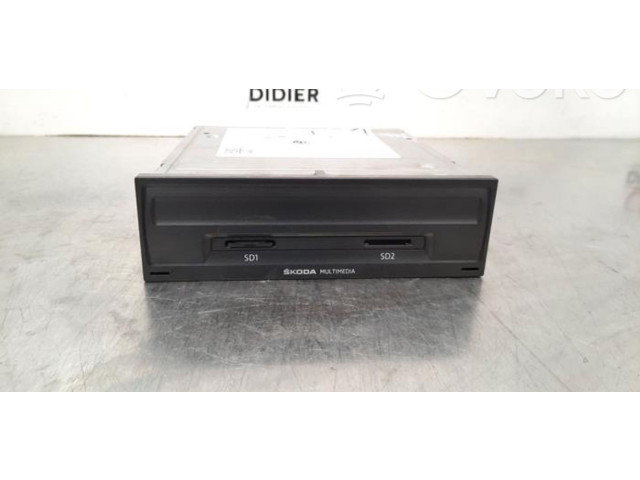 Радио/ проигрыватель CD/DVD / навигация 5Q0035864A, SKZAZ2R8814006 Skoda Fabia Mk3 (NJ)