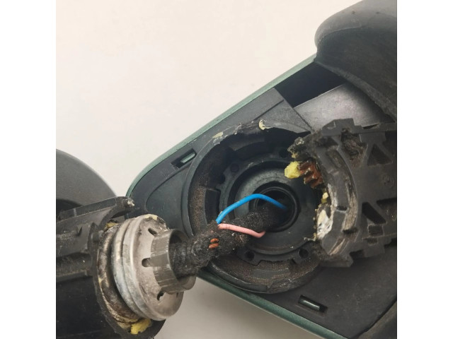 Zpětné zrcátko Aston Martin Vantage III 2009 7G3317683BB