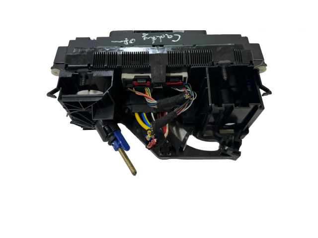 Блок управления климат-контролем    Volkswagen Caddy