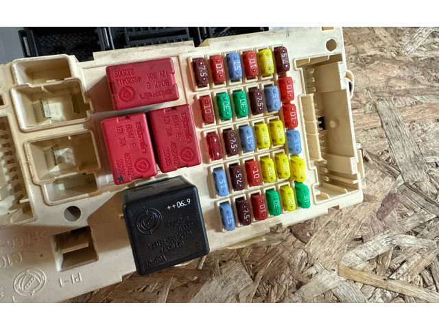 Блок предохранителей 50507093   Alfa Romeo  159   -  года