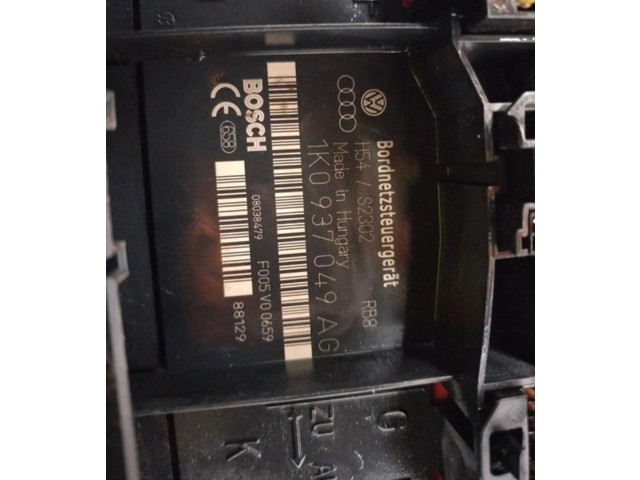   Pojistková skříňka 1K0937049AG, 1K0937049AG   Volkswagen Caddy 2009