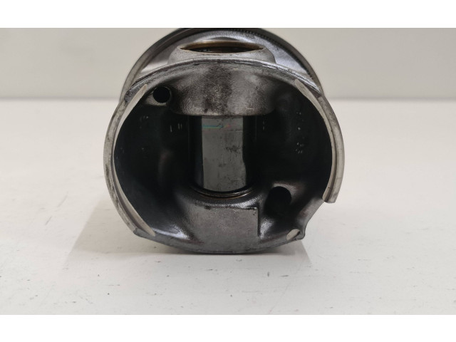 Píst 81L155   Volkswagen Transporter - Caravelle T6     