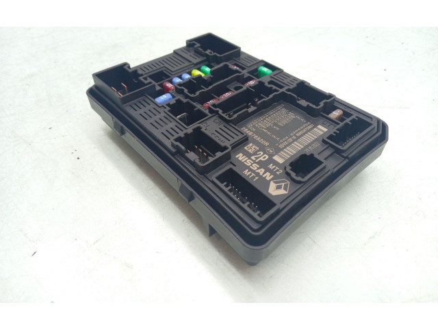 Блок предохранителей 284B76520R Dacia Sandero III