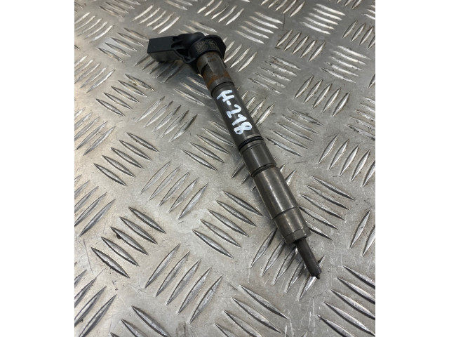 Форсунка 059130277CR    Audi A6 S6 C7 4G  CEUC 