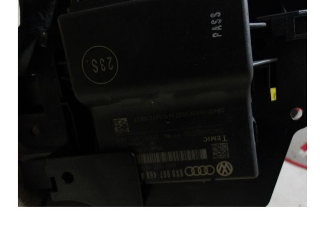 Блок предохранителей 4H0941824, 4H0941824 Audi A1