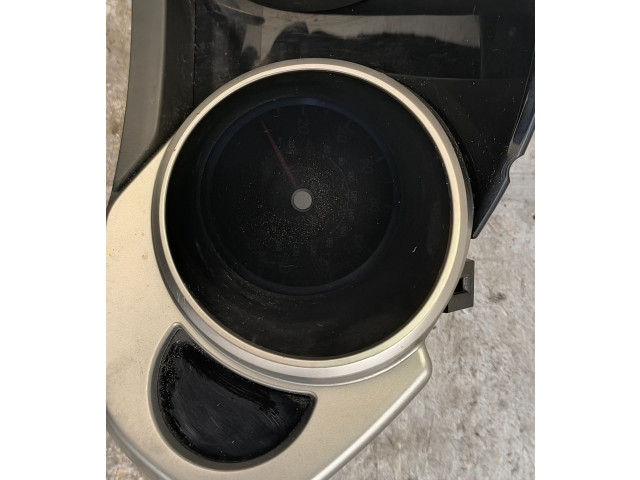 Панель приборов 85012XA02A   Subaru B9 Tribeca       