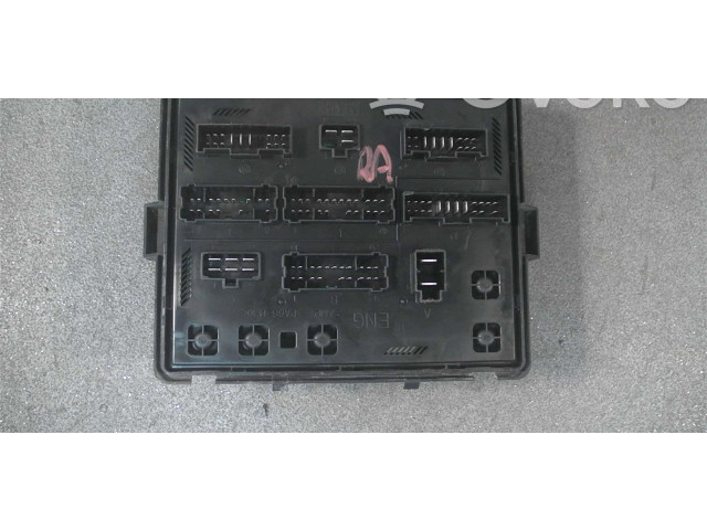 Блок предохранителей    SsangYong Rexton    