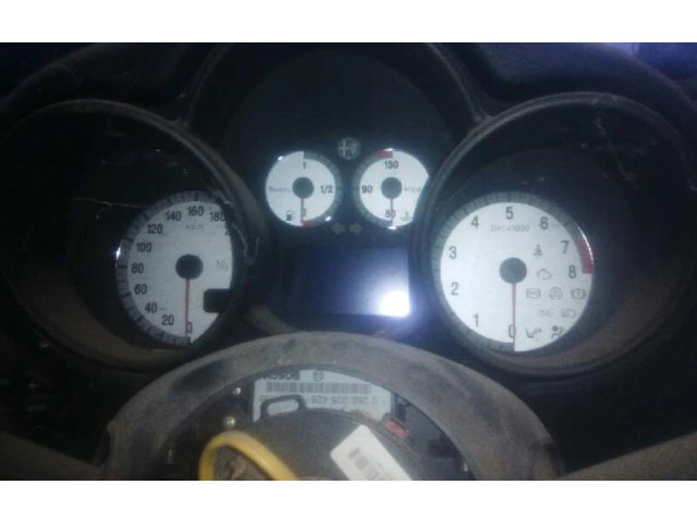 Панель приборов 156050197   Alfa Romeo GT       