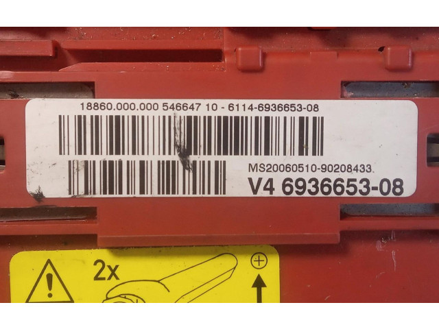 Блок предохранителей 61146936653 BMW 1 E81 E87