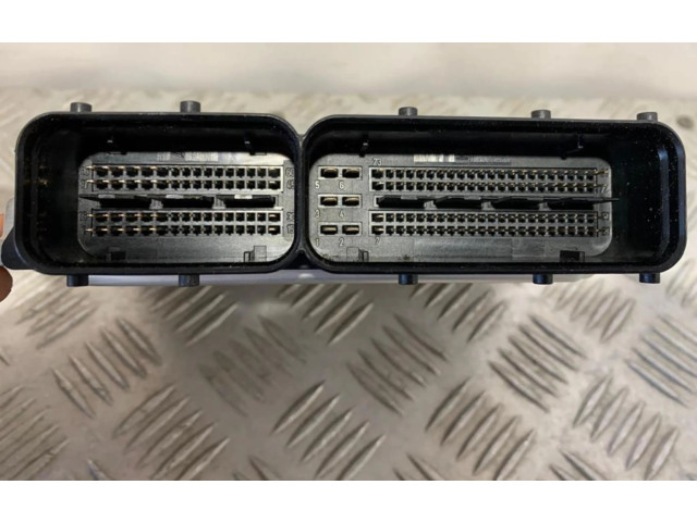 Řídící jednotka 03G906021AQ Volkswagen Caddy