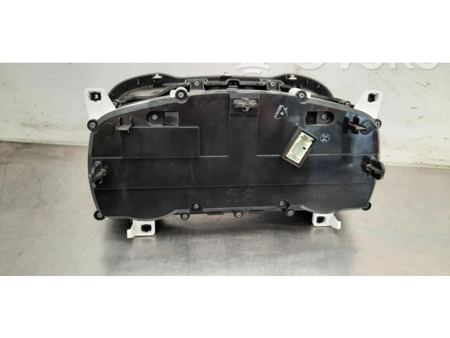 Přístrojová deska Citroen Berlingo 2019 9817788180
