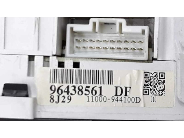 Přístrojová deska Chevrolet Lacetti 2005 96438561