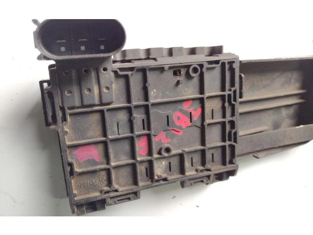 Блок предохранителей 1J937550   Seat Ibiza II (6k)    