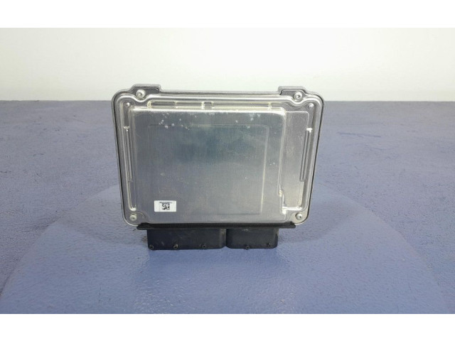 Блок управления двигателем ECU 05E907309G, 05E907309G   Skoda Octavia 985