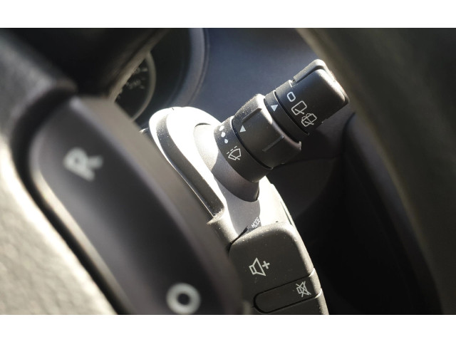 Включатель скорости стеклоочистителей    Renault Clio III