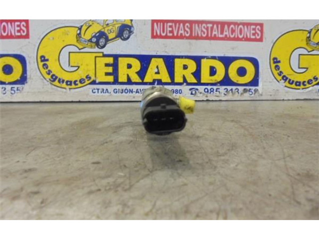 Топливная рампа 0445214011 Rover 75 для двигателя 204D2