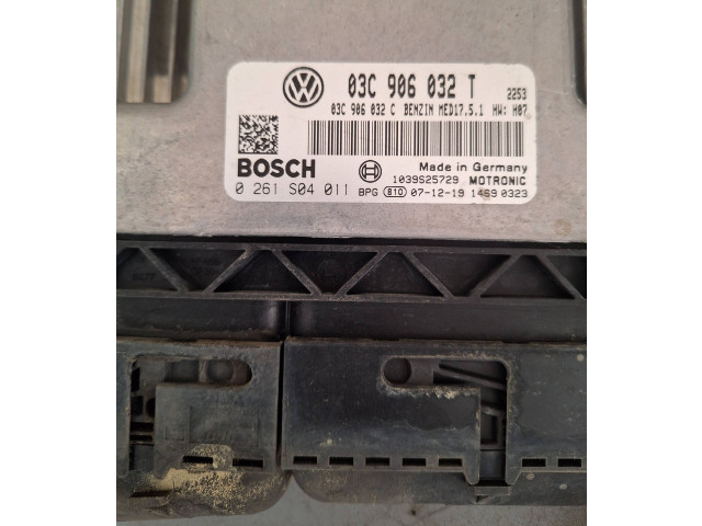 Řídící jednotka 03C906032C, 03C906032T   Volkswagen Tiguan 2009