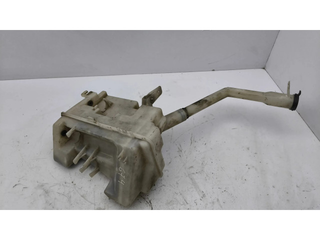 Бачок оконной жидкости    