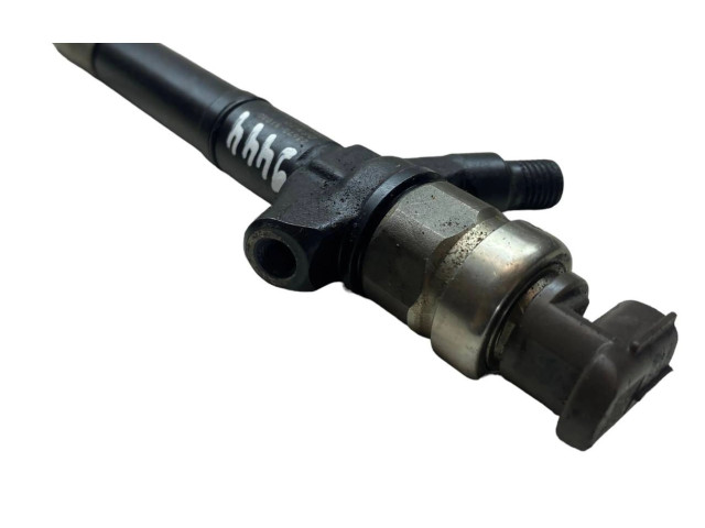 Vstřikovač 2367051030 Toyota Land Cruiser (J200)