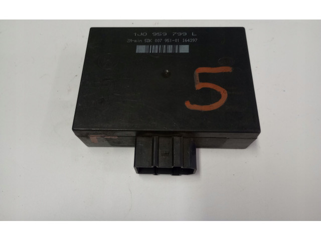 Блок комфорта 1J0959799L Skoda Octavia Mk1 (1U)