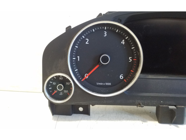 Přístrojová deska Volkswagen Touareg II 2011 0263677032, 7P6920981