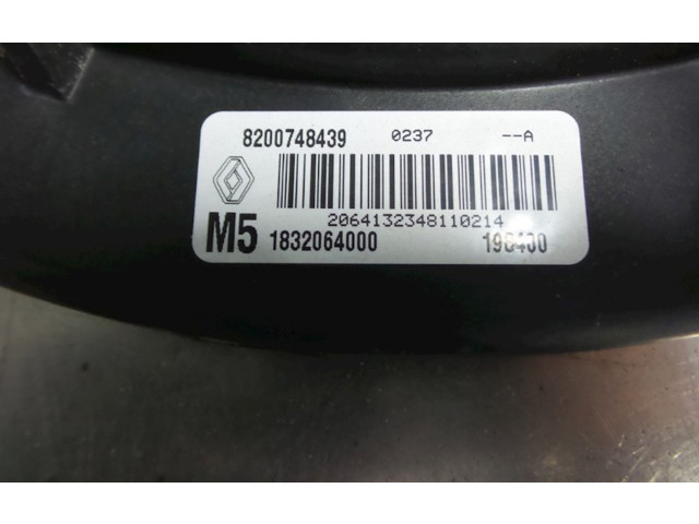 Комплект вентиляторов 8200748439, 8200748439 Renault Clio III