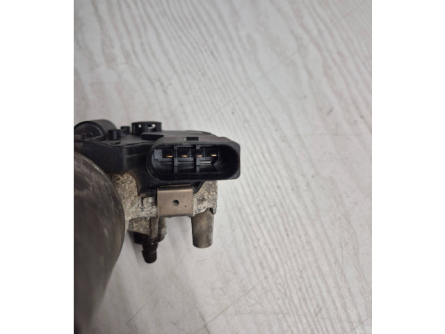 Моторчик дворников 1397220585, 1008167440    Volvo V70