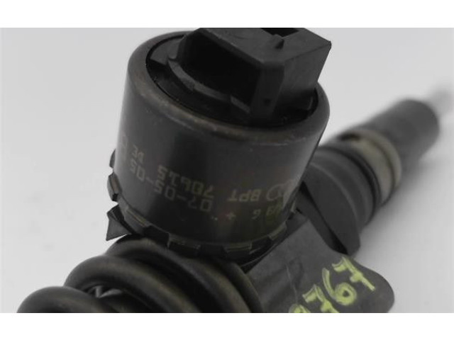 Форсунка 03G130073G Audi A3 S3 8P BKD