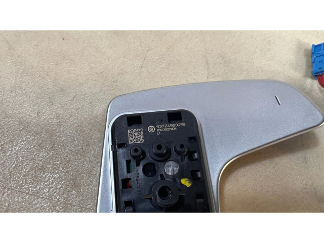 Volant BMW 4 G22 G23 G24 G26 2022 61319372496