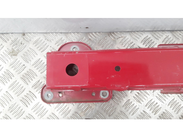 Балка задний бампер