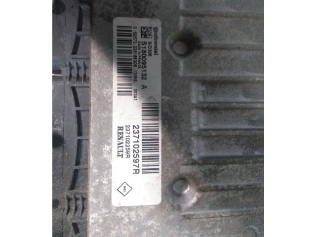 Блок управления двигателя 237102260R, 237102260R Dacia Lodgy