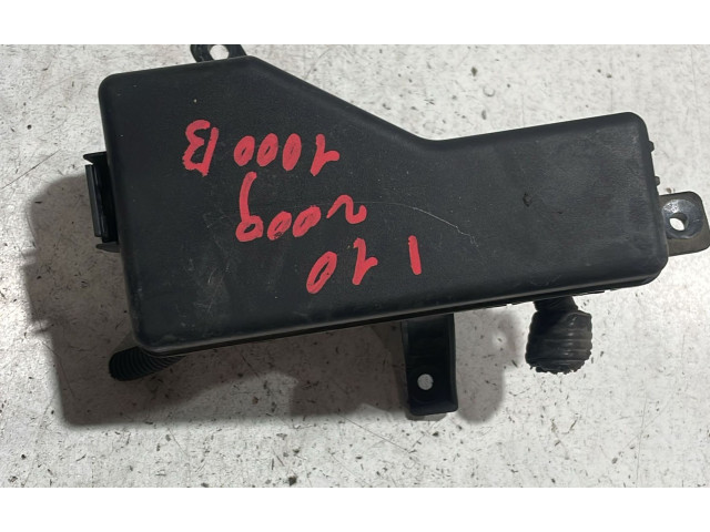 Блок предохранителей    Hyundai i10    