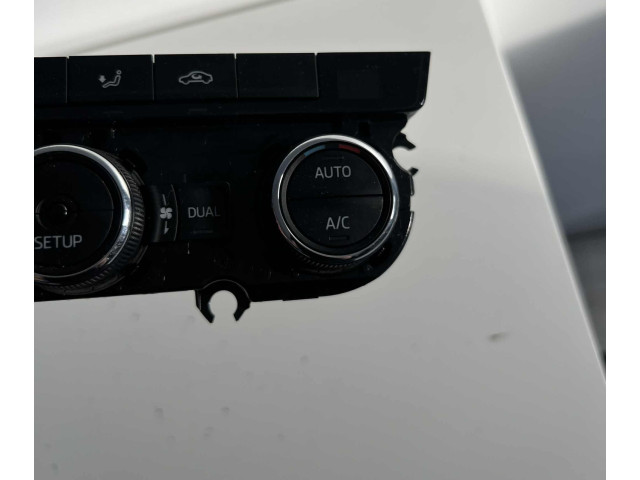 Блок управления климат-контролем 5E0907044E, 5HB01128220 Skoda Octavia Mk3 (5E)