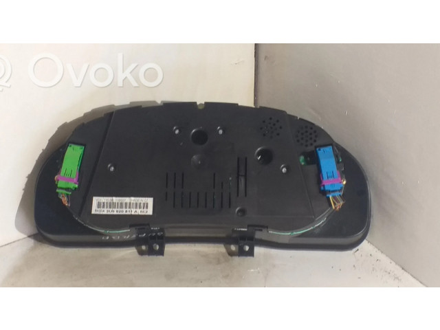 Панель приборов 3U0920811A Skoda Superb B5 (3U)