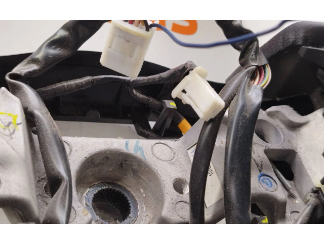 Volant Subaru Outback (BS) 2016