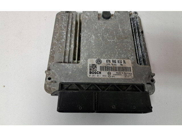 Řídící jednotka KS024 Volkswagen Touareg III 2022