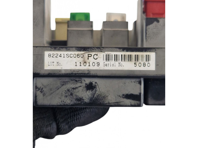 Блок предохранителей 82241SC060, MB100200B Subaru Forester SH