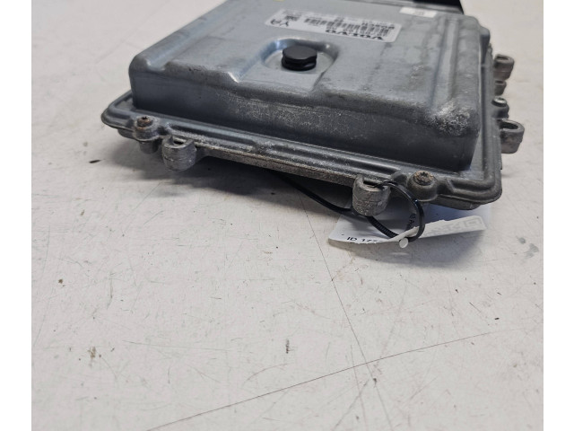 Блок управления двигателя 30785100AB Volvo V70